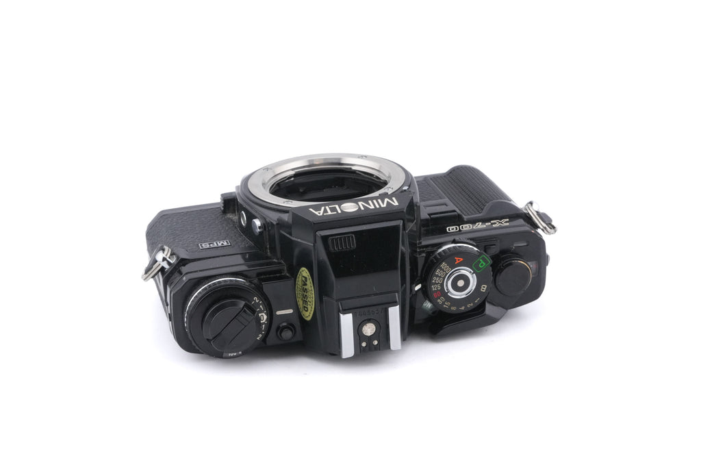 Minolta X-700