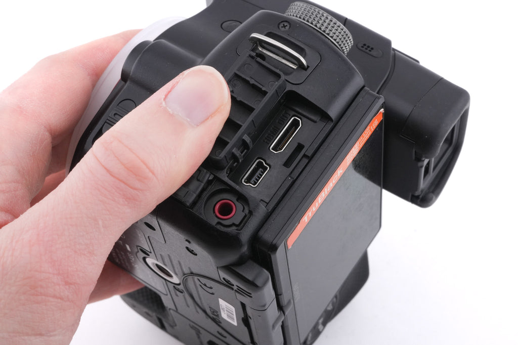 Sony A33