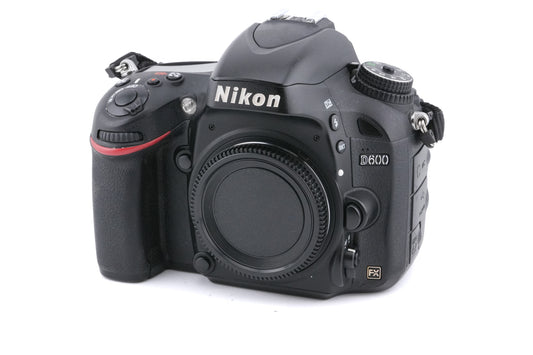 Nikon D600