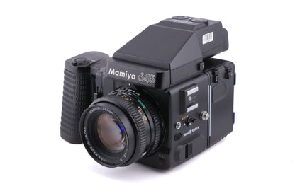 Mamiya M645 Super + 80mm f2.8 Sekor C N + 120/220 Roll Film Holder N + AE Prism Finder N + Power Drive N (Y01670)