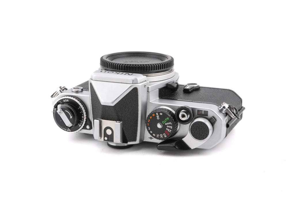 Nikon FE