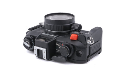 Nikon Nikonos IV-A + 35mm f2.5 Nikkor