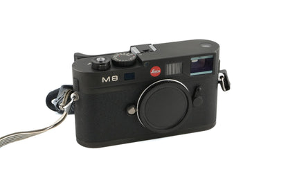 Leica M8 (Black, 10701)