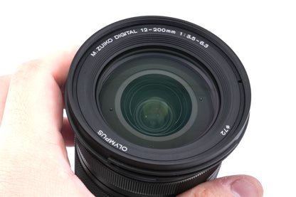 Olympus 12-200mm f3.5-6.3 M.Zuiko Digital ED MSC