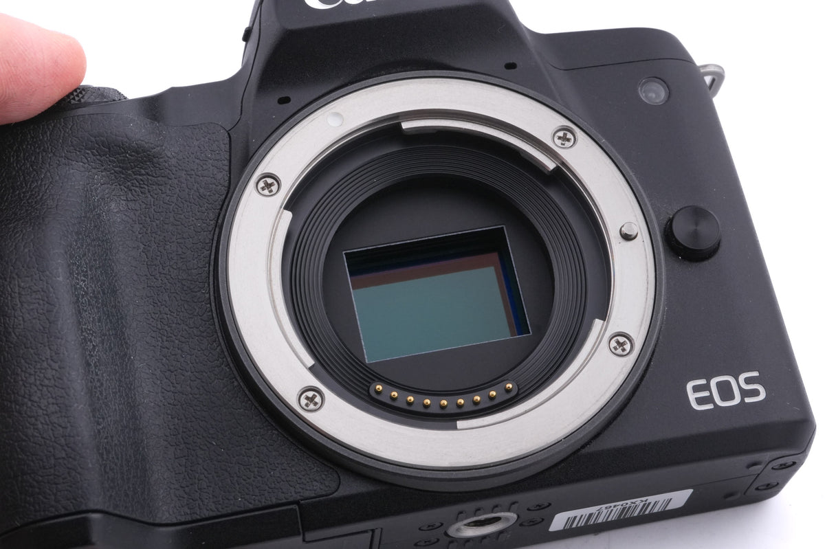 Canon EOS M50