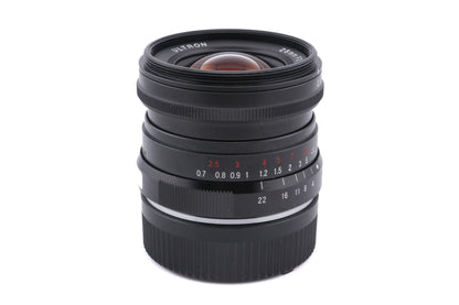 Voigtländer 28mm f2 Ultron