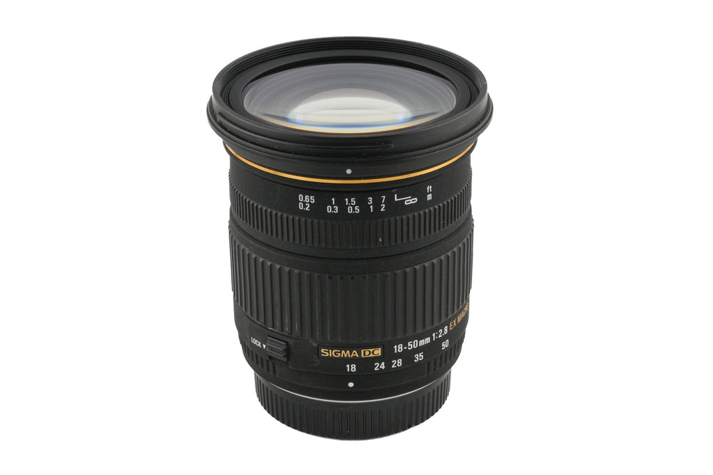 Sigma 18-50mm f2.8 EX DC Macro