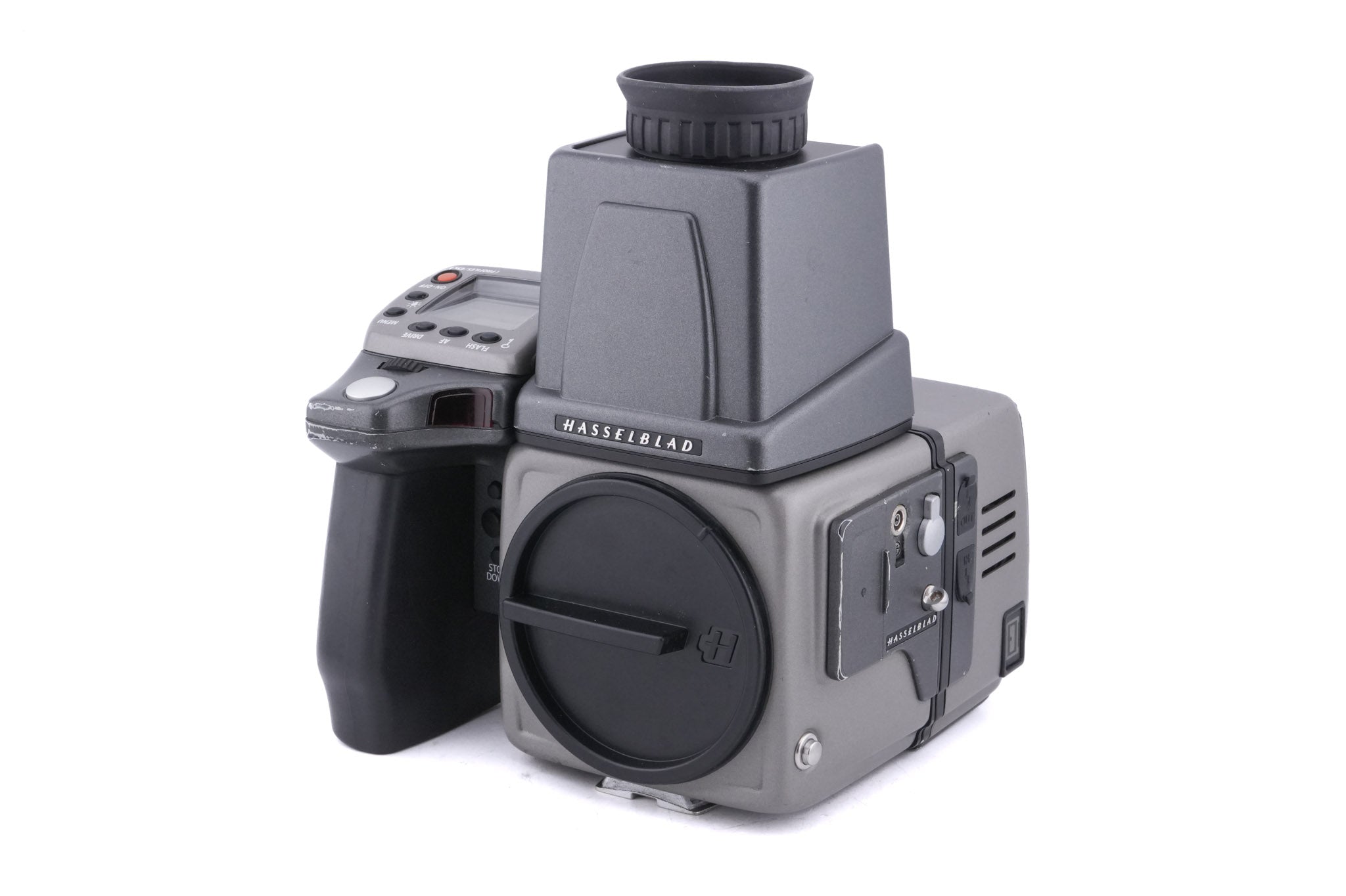 Hasselblad H3D + HVM Chimney Viewfinder (3053328) + Focusing Screen H3D 22/39 37x49 (3043328) + H3D 39MP Digital Back + H Battery Grip Adapter (3043340)