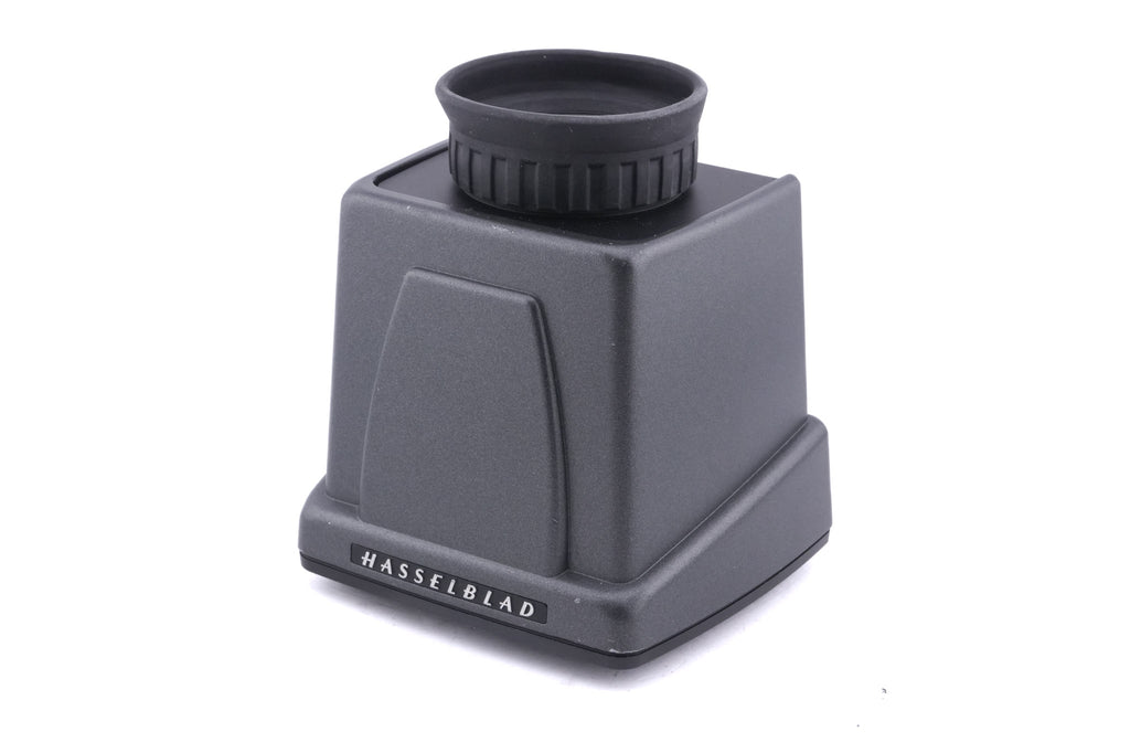 Hasselblad H3D + HVM Chimney Viewfinder (3053328) + Focusing Screen H3D 22/39 37x49 (3043328) + H3D 39MP Digital Back + H Battery Grip Adapter (3043340)