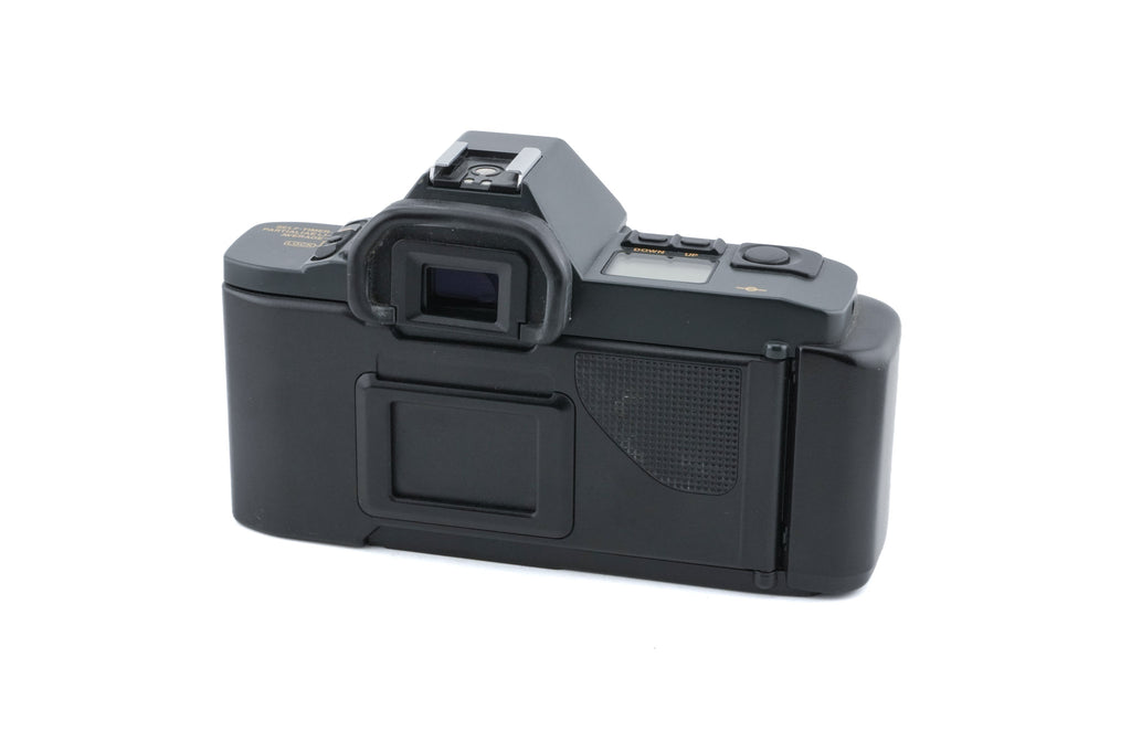 Canon T70