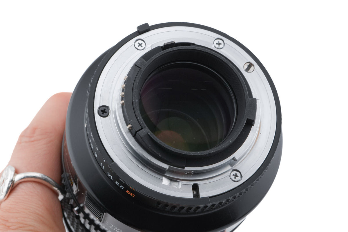 Nikon 105mm f2.8 AF Micro Nikkor D