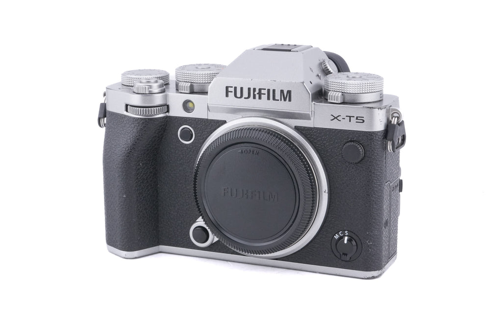 Fujifilm X-T5
