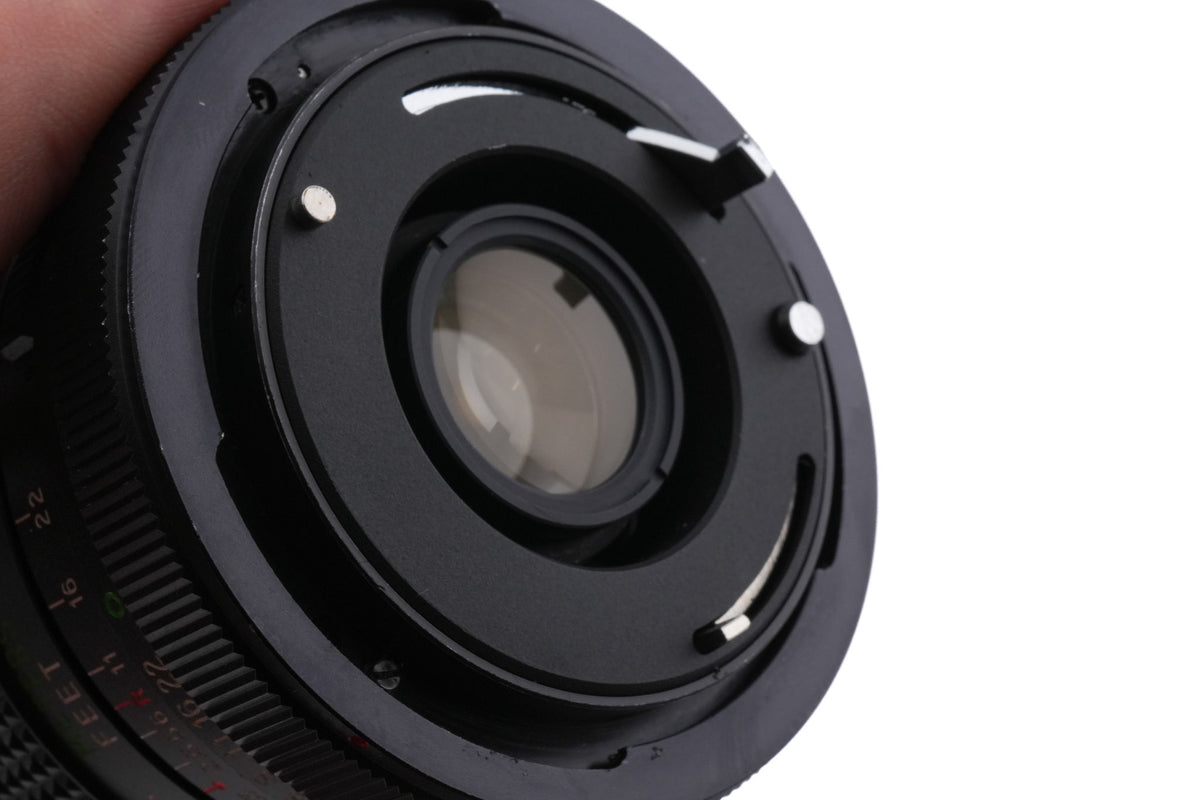 Vivitar 28mm f2.5 Auto Wide-Angle