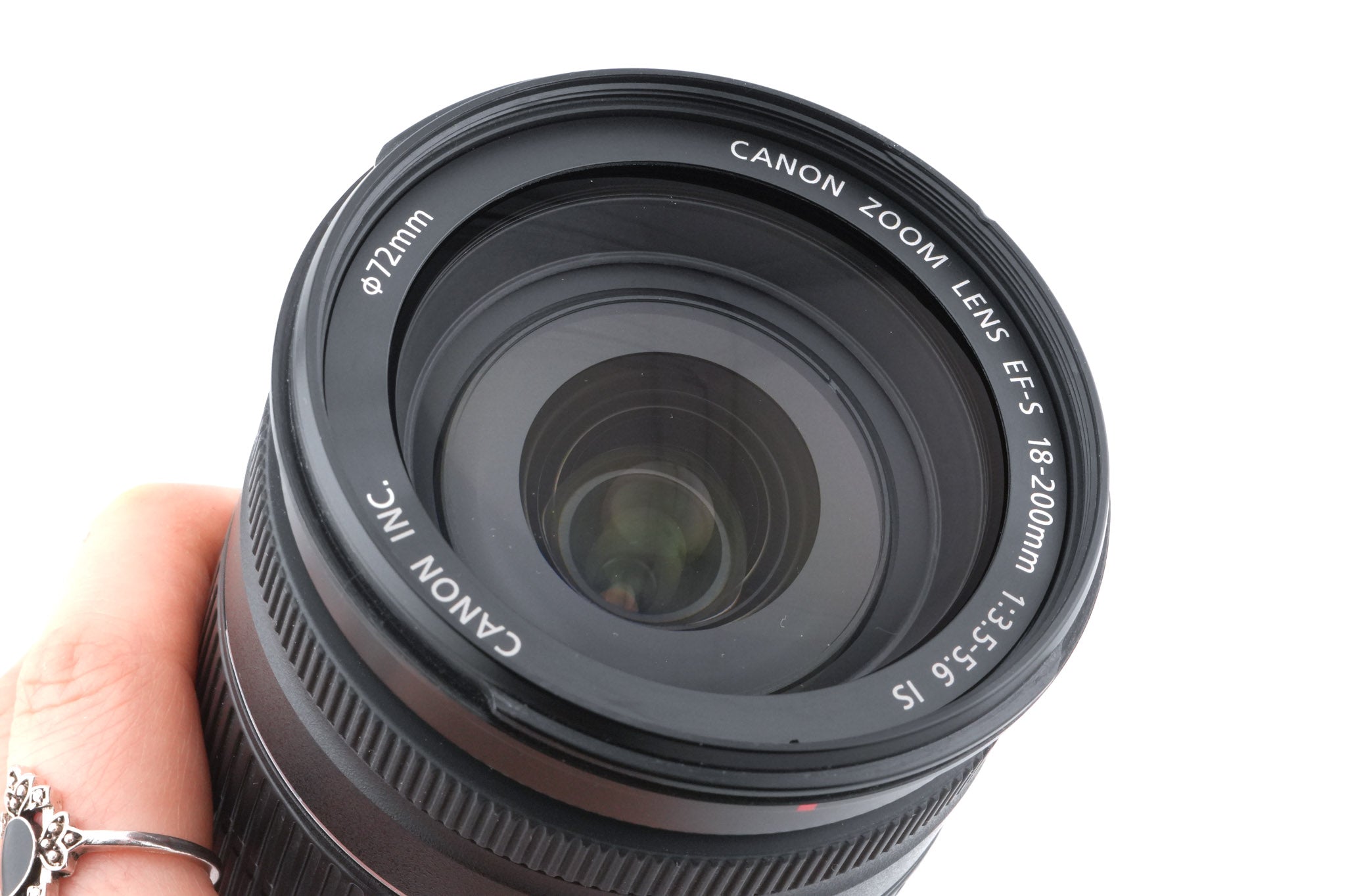 Canon 18-200mm f3.5-5.6 IS