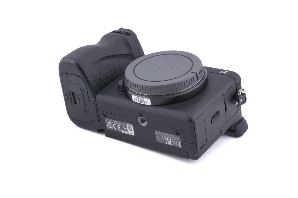 Sony A6700