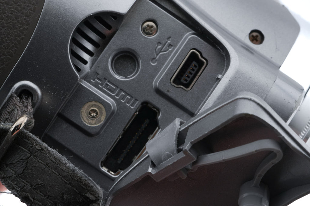 Panasonic HDC-SD1 Camcorder