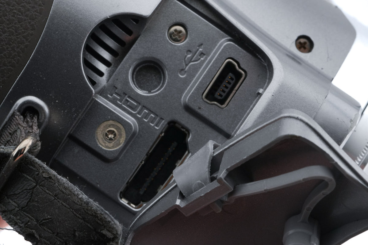 Panasonic HDC-SD1 Camcorder