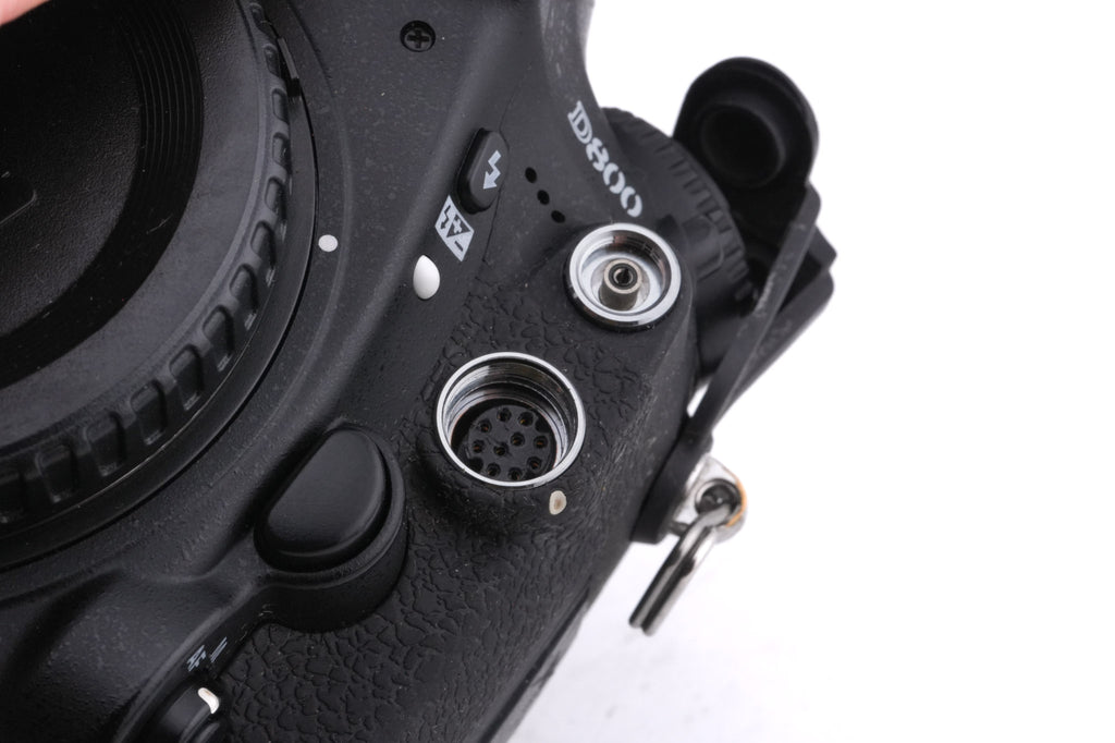 Nikon D800