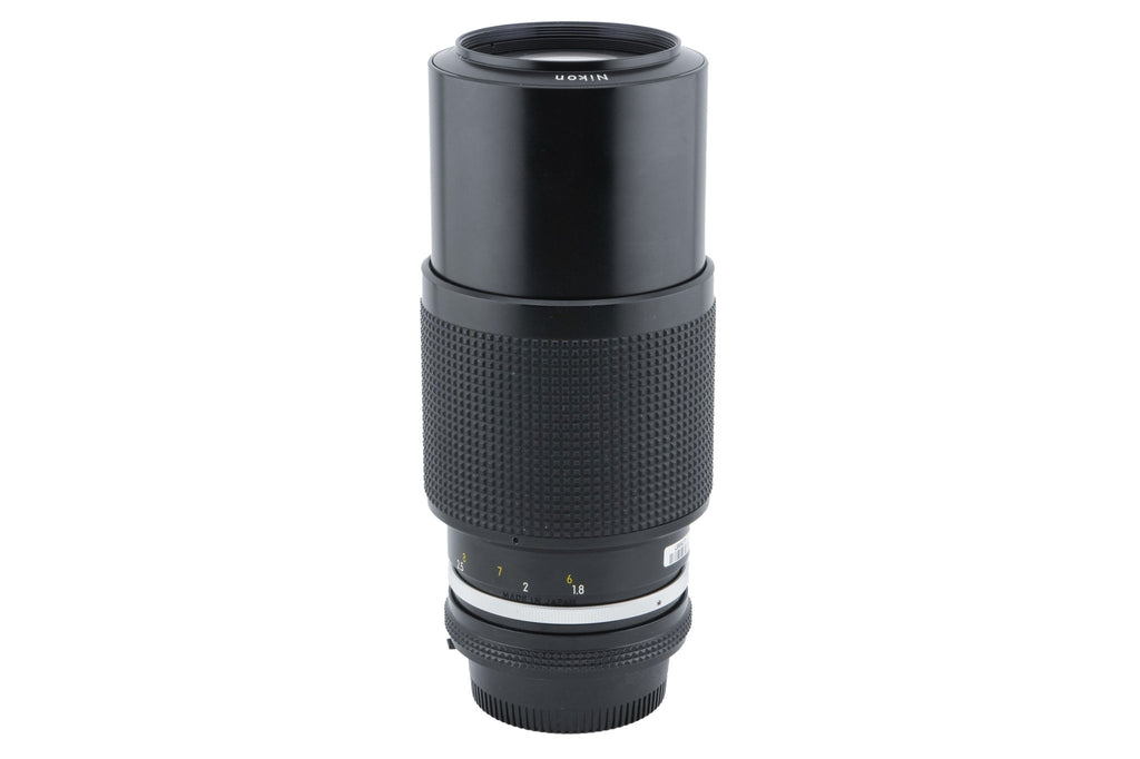 Nikon 80-200mm f4.5 Zoom-Nikkor AI