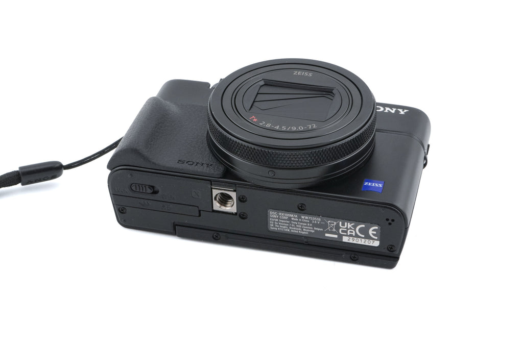 Sony Cyber-Shot DSC-RX100 VII