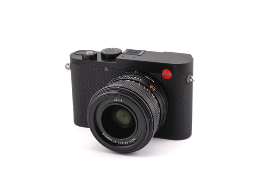 Leica Q3 (19080) - Camera