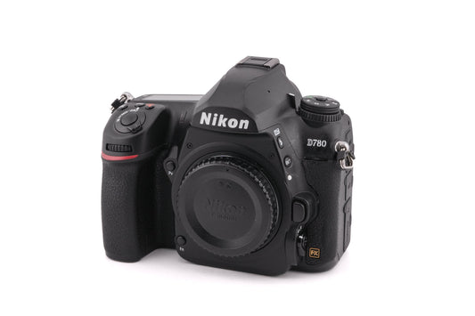 Nikon D780