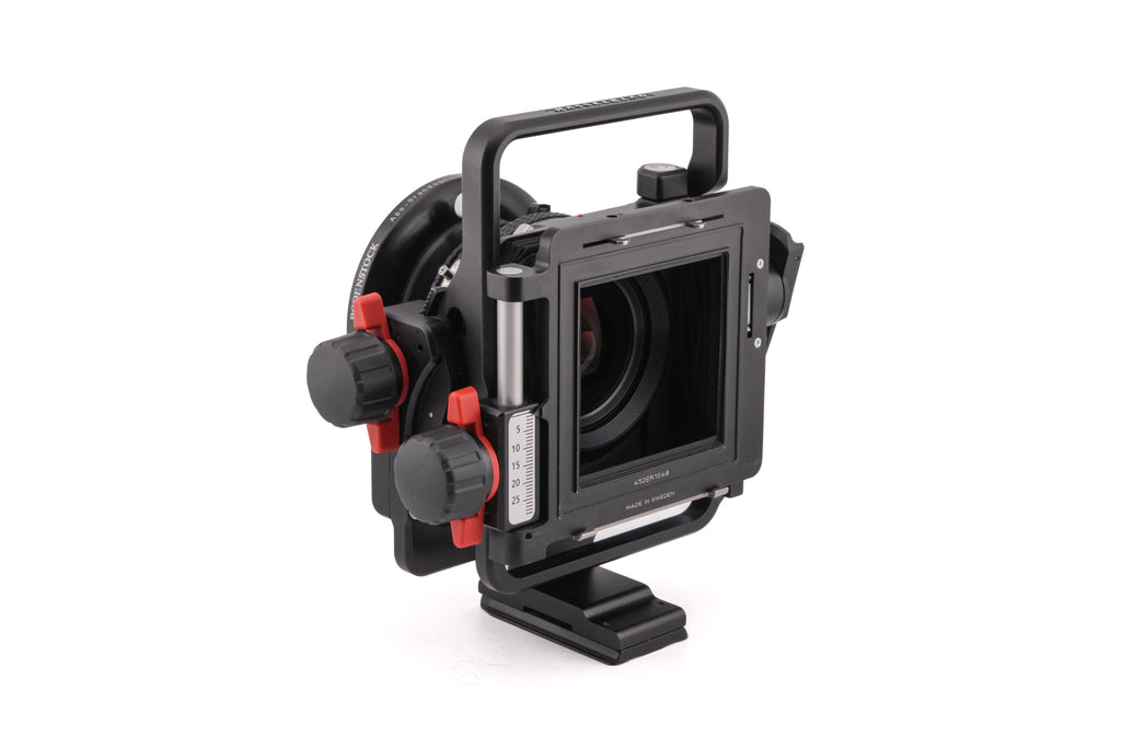 Hasselblad ArcBody (17015) + 45mm f4.5 APO-Grandagon (27045) + Focusing Screen Adapter Standard (41057) + Reflex Viewfinder RMFX (47070) + Small Correction Slide (47003) + Medium Correction Slide (47007) + Large Correction Slide (47011) + Cable Release (5