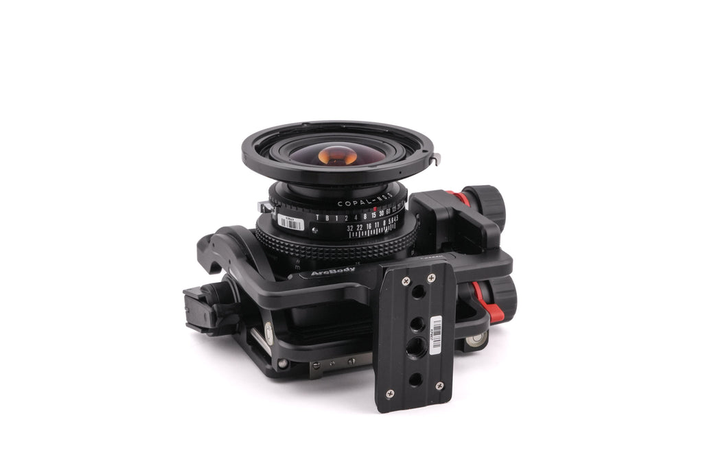 Hasselblad ArcBody (17015) + 45mm f4.5 APO-Grandagon (27045) + Focusing Screen Adapter Standard (41057) + Reflex Viewfinder RMFX (47070) + Small Correction Slide (47003) + Medium Correction Slide (47007) + Large Correction Slide (47011) + Cable Release (5