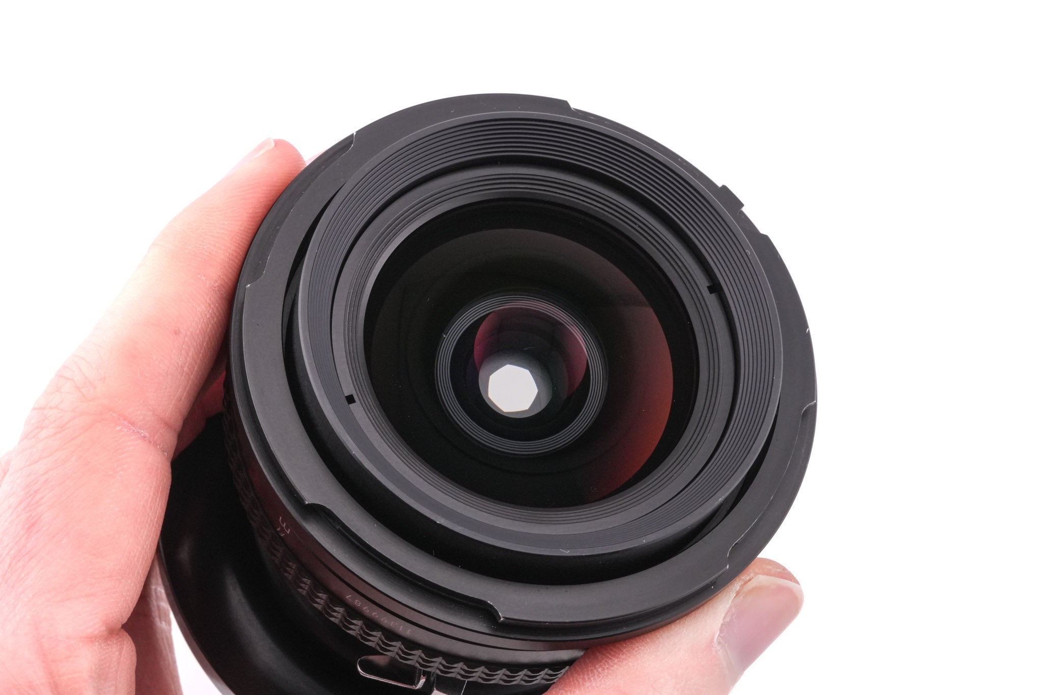 Hasselblad ArcBody (17015) + 45mm f4.5 APO-Grandagon (27045) + Focusing Screen Adapter Standard (41057) + Reflex Viewfinder RMFX (47070) + Small Correction Slide (47003) + Medium Correction Slide (47007) + Large Correction Slide (47011) + Cable Release (5