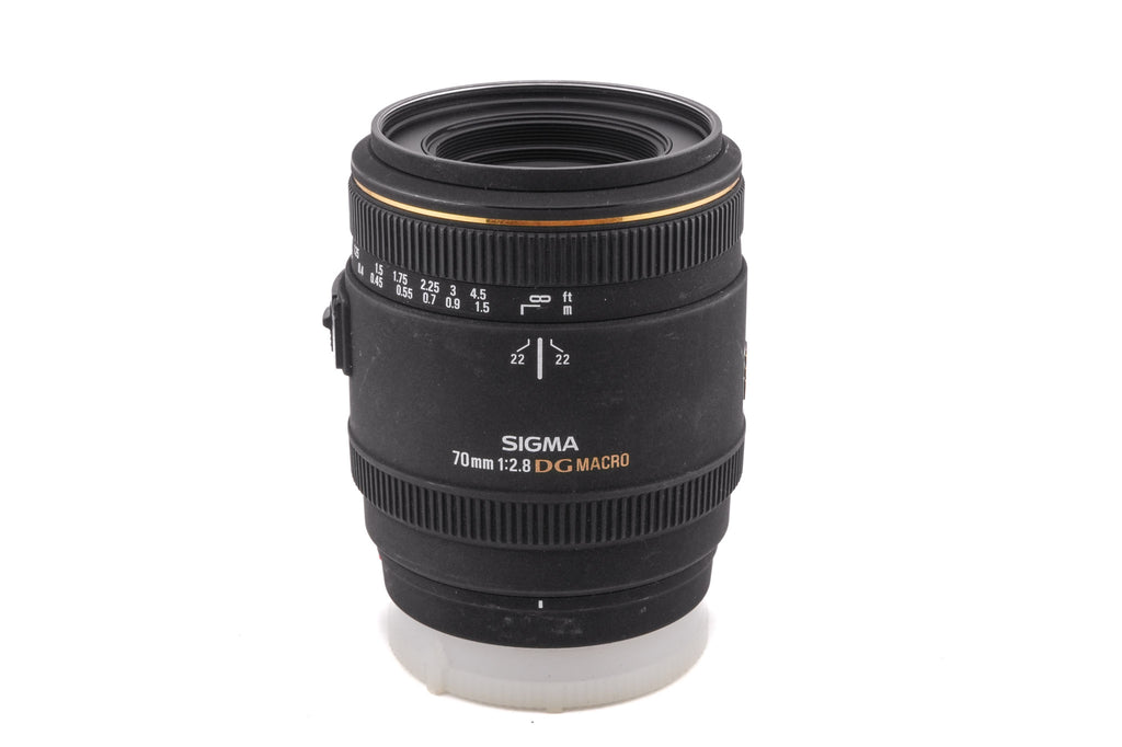 Sigma 70mm f2.8 EX DG Macro
