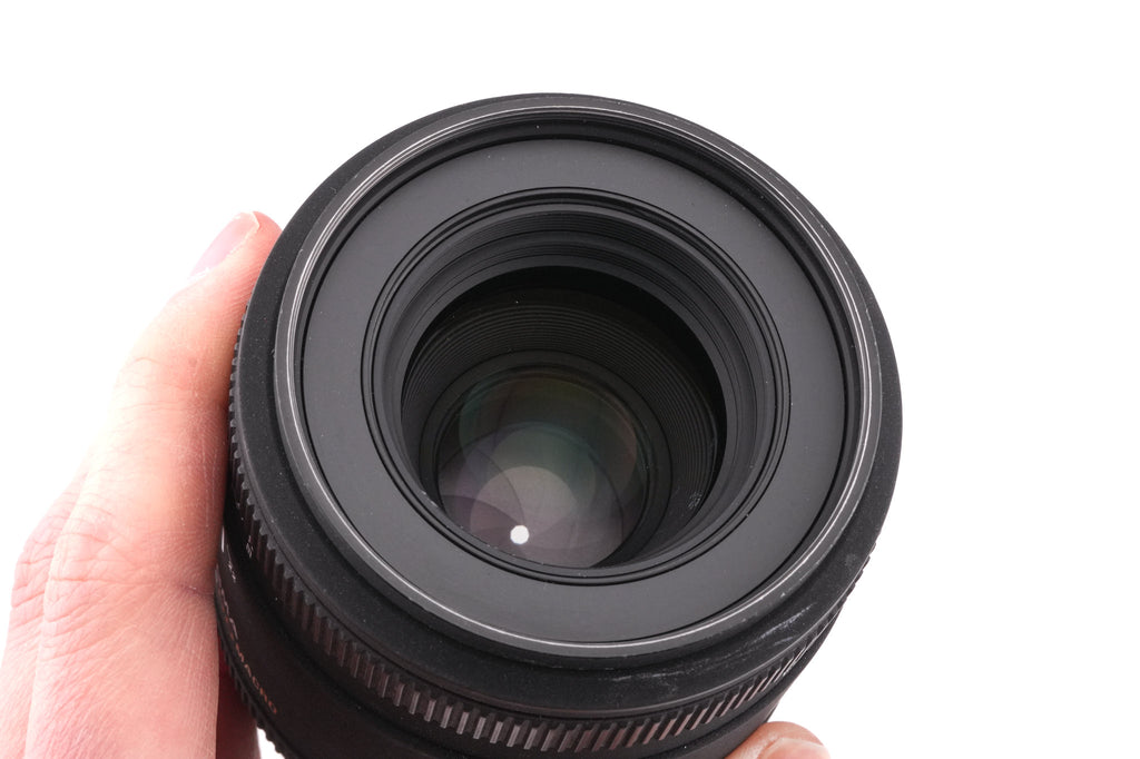Sigma 70mm f2.8 EX DG Macro