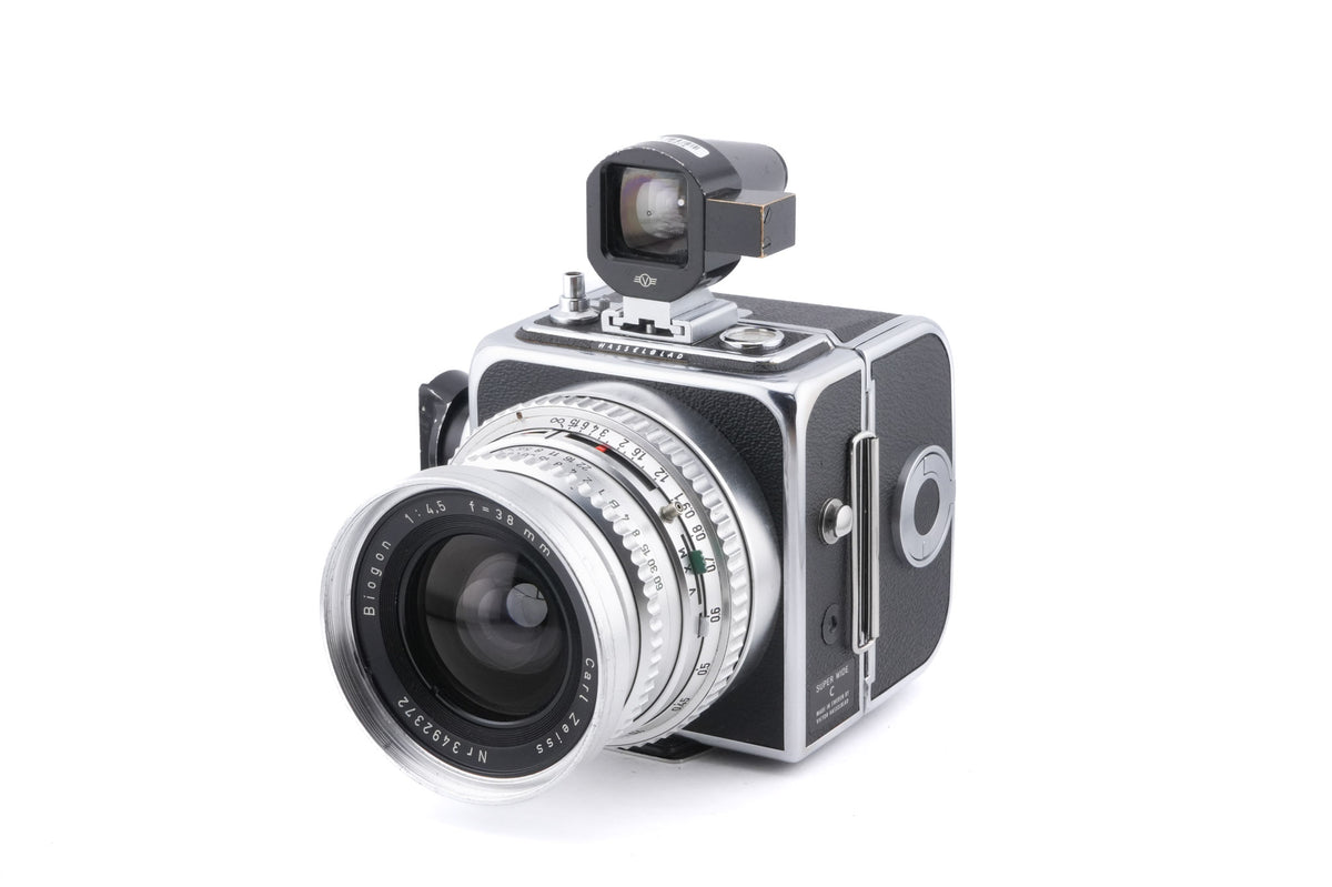 Hasselblad Super Wide C (SWC) (Silver, 10049) + SWC Viewfinder (52035/TISOC) + C12 Film Magazine (30015 / TIMAC)
