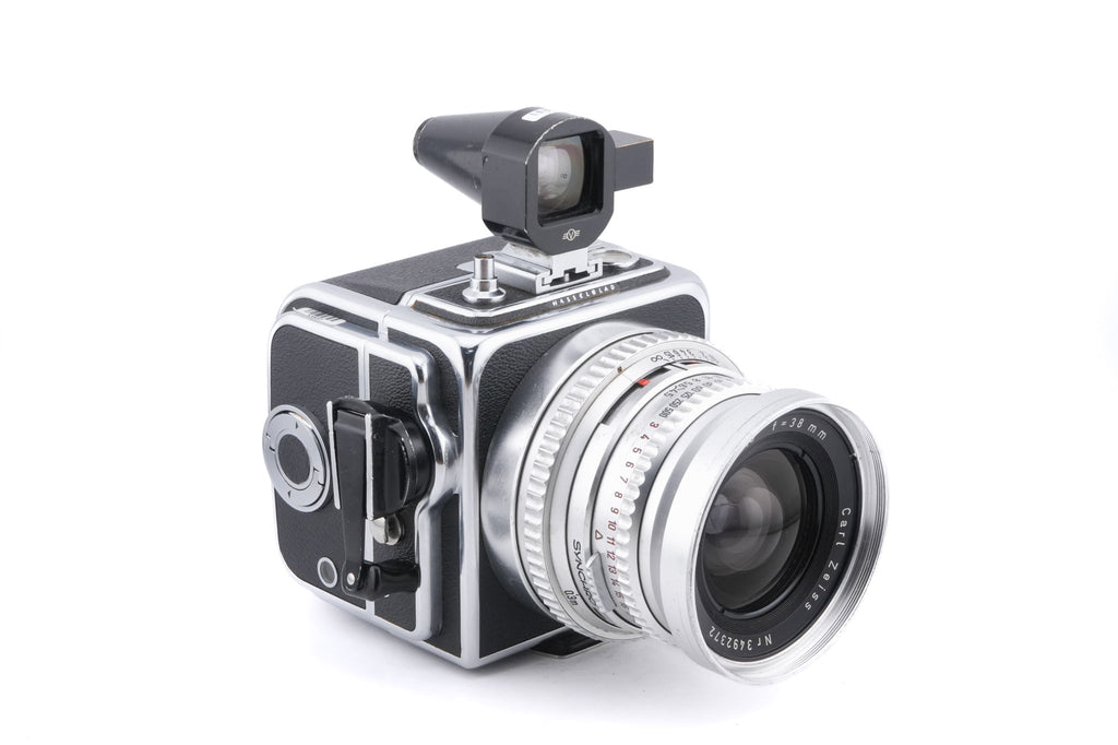 Hasselblad Super Wide C (SWC) (Silver, 10049) + SWC Viewfinder (52035/TISOC) + C12 Film Magazine (30015 / TIMAC)