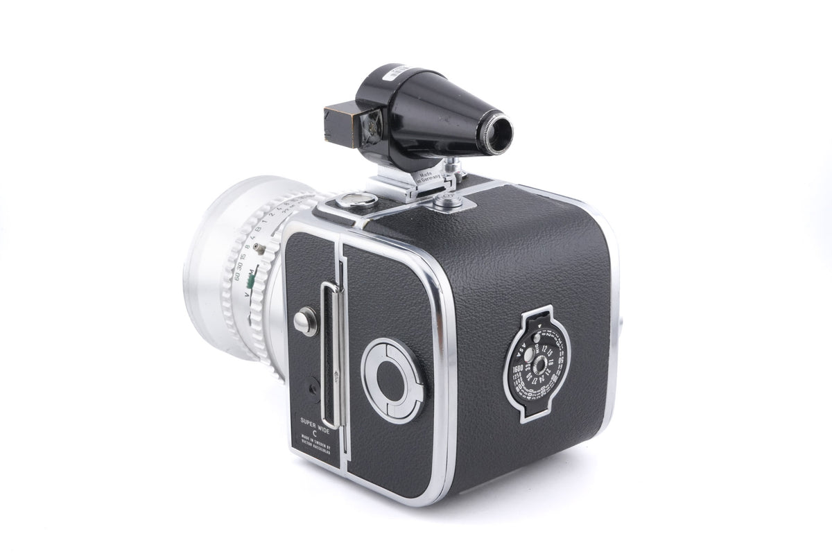 Hasselblad Super Wide C (SWC) (Silver, 10049) + SWC Viewfinder (52035/TISOC) + C12 Film Magazine (30015 / TIMAC)