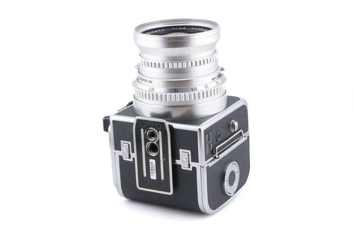 Hasselblad Super Wide C (SWC) (Silver, 10049) + SWC Viewfinder (52035/TISOC) + C12 Film Magazine (30015 / TIMAC)