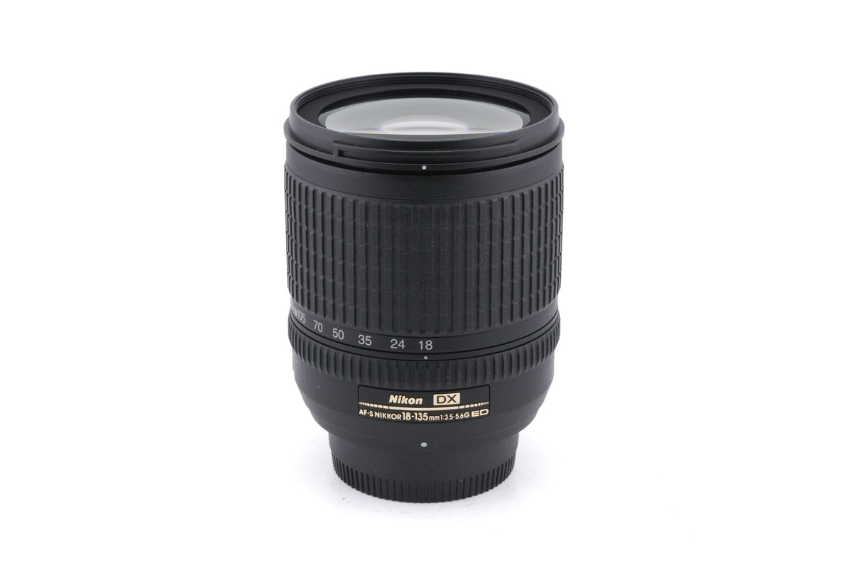Nikon 18-135mm f3.5-5.6 AF-S Nikkor G ED