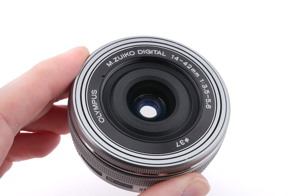 Olympus 14-42mm f3.5-5.6 M.Zuiko Digital EZ ED MSC
