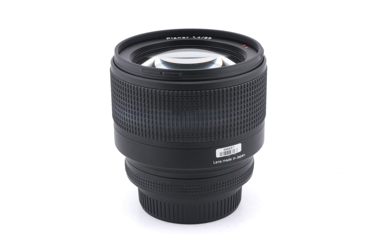 Carl Zeiss 85mm f1.4 Planar T*