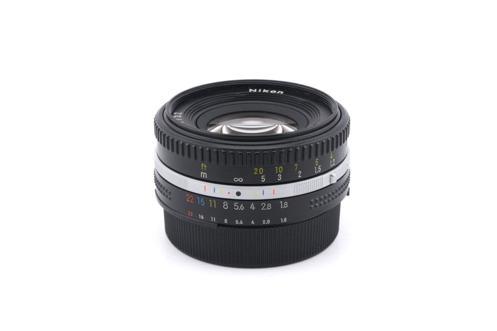 Nikon 50mm f1.8 Nikkor AI-S (0.6m)