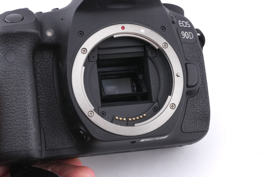 Canon EOS 90D