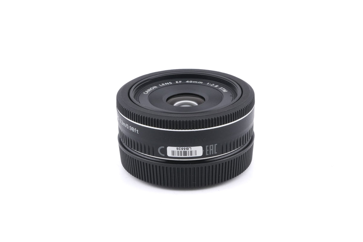 Canon 40mm f2.8 STM