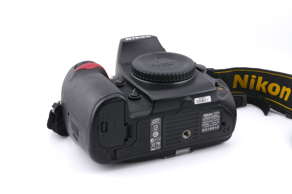 Nikon D700