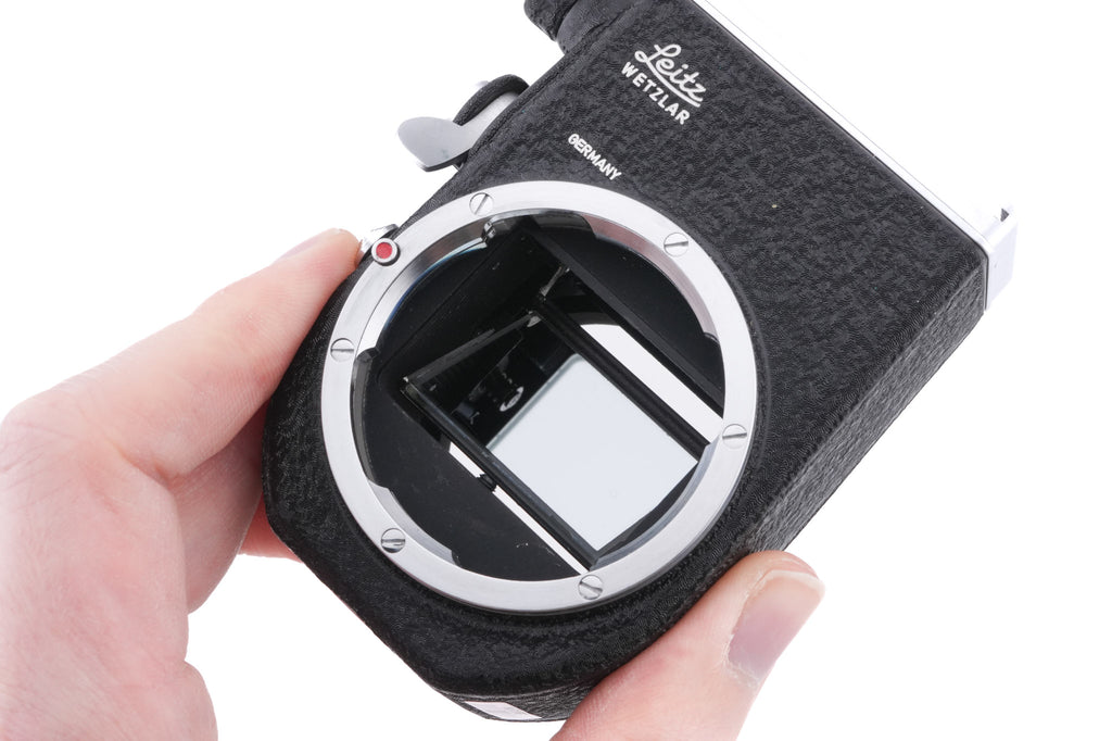 Leica Visoflex III (16457) + Right-Angle Visoflex Prism Finder (OTXBO / 16460)
