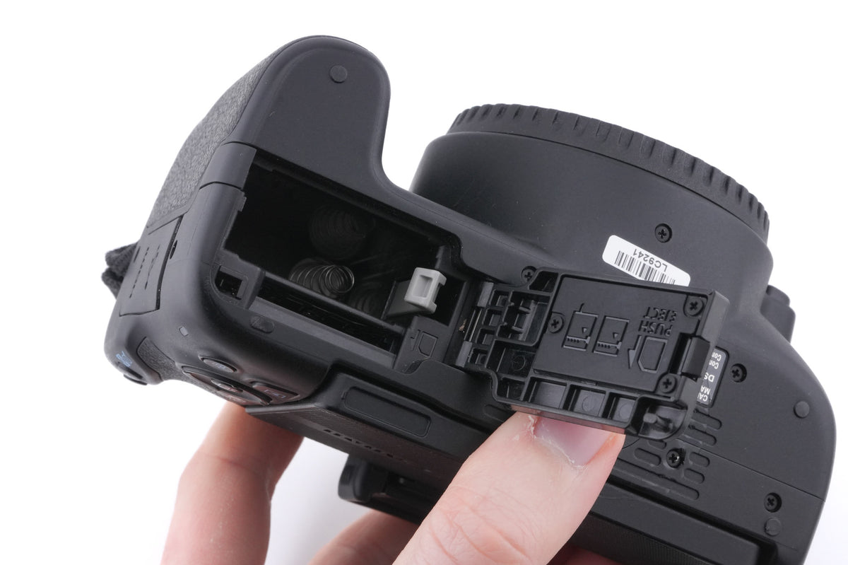 Canon EOS 250D