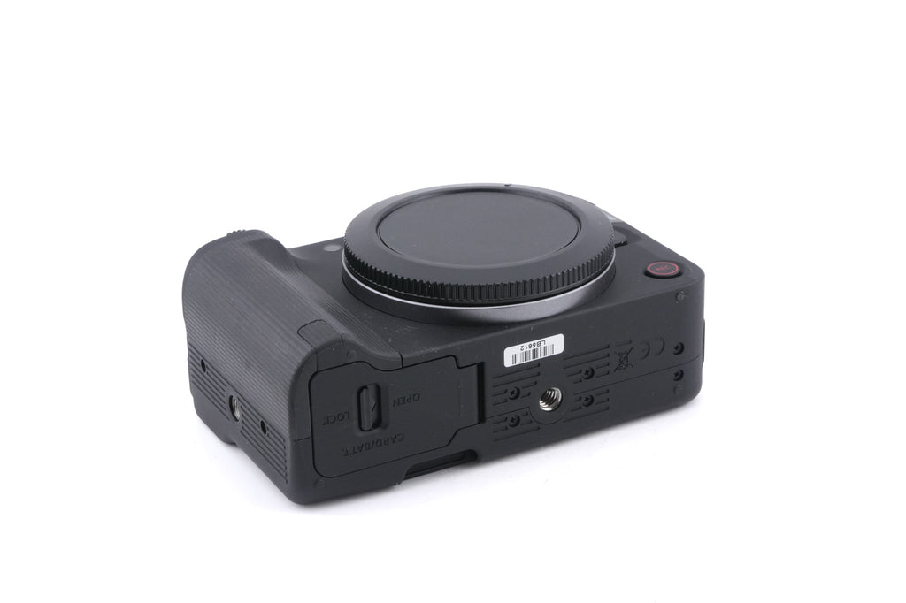 Canon EOS R50 V