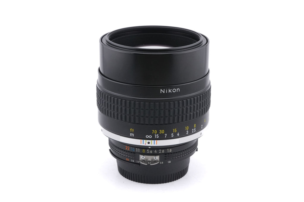 Nikon 105mm f1.8 Nikkor AI-S