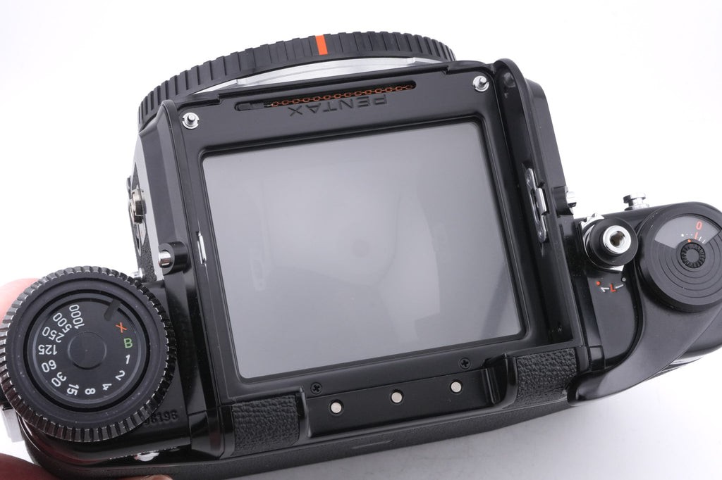 Pentax 67 + TTL Pentaprism Finder (6x7 / 67)