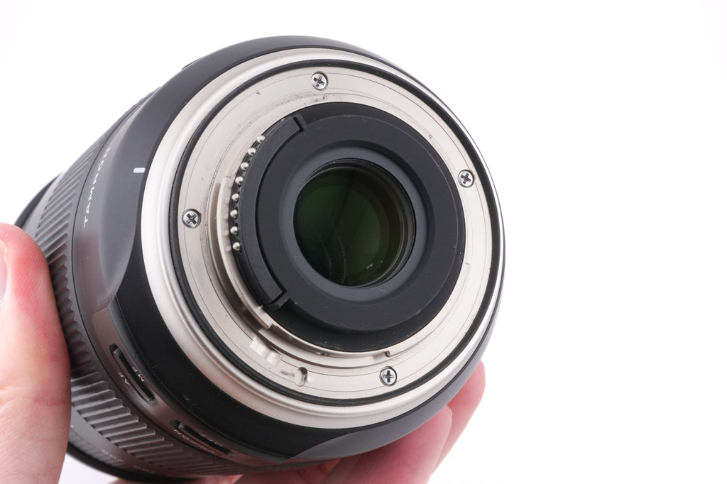 Tamron 18-400mm f3.5-6.3 DI II VC HLD (B028)