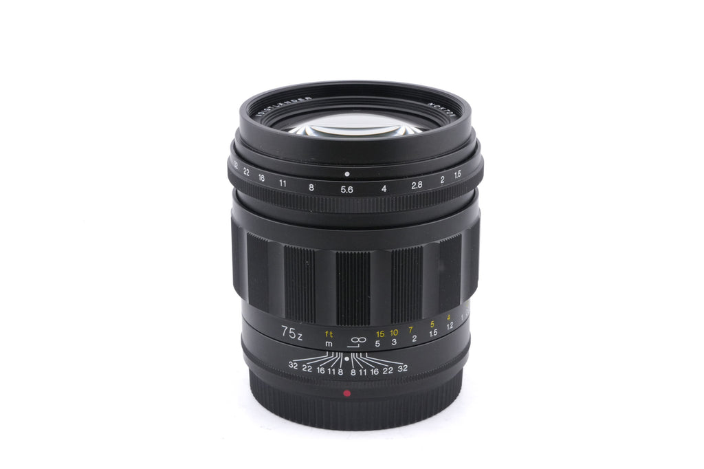 Voigtländer 75mm f1.5 Nokton Asph.