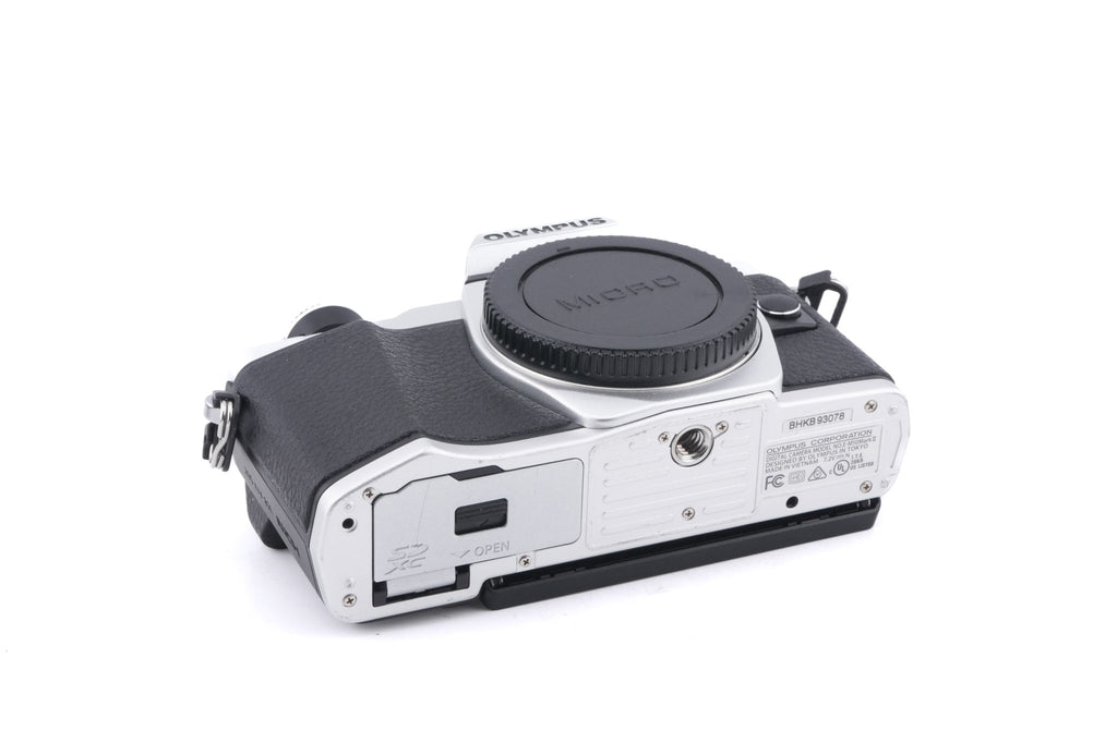 Olympus OM-D E-M10 Mark II